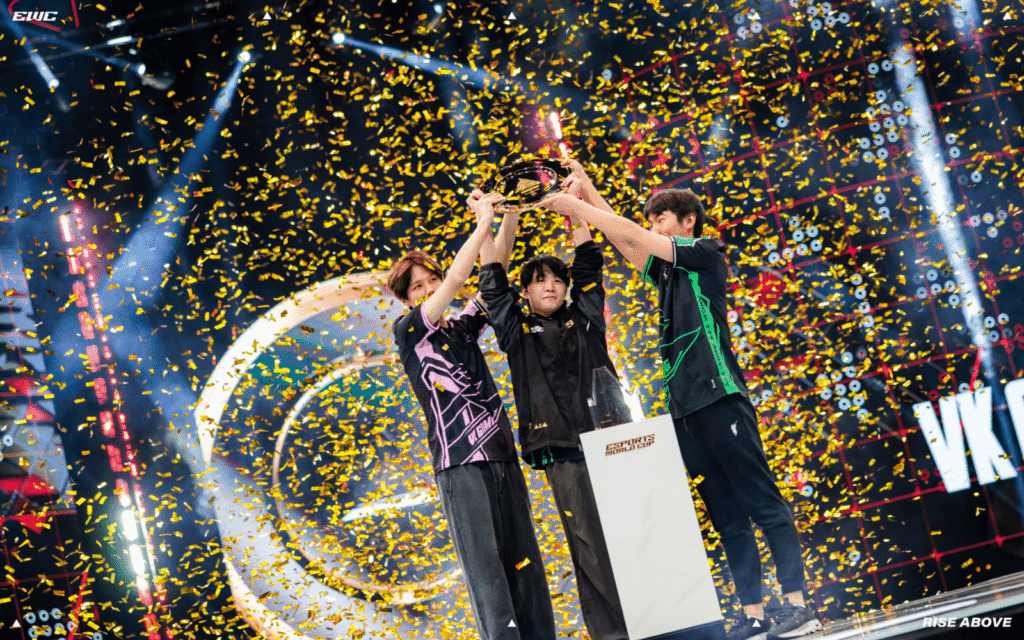 VK Gaming Crowned ALGS Mid-Season Playoffs Champions at Esports World Cup 2025